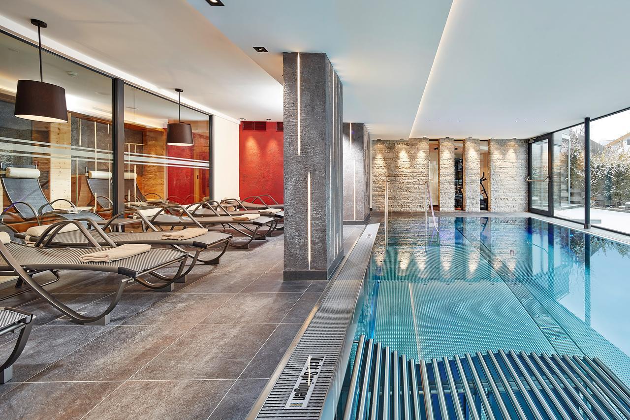Hotel Garni Montes フィス エクステリア 写真