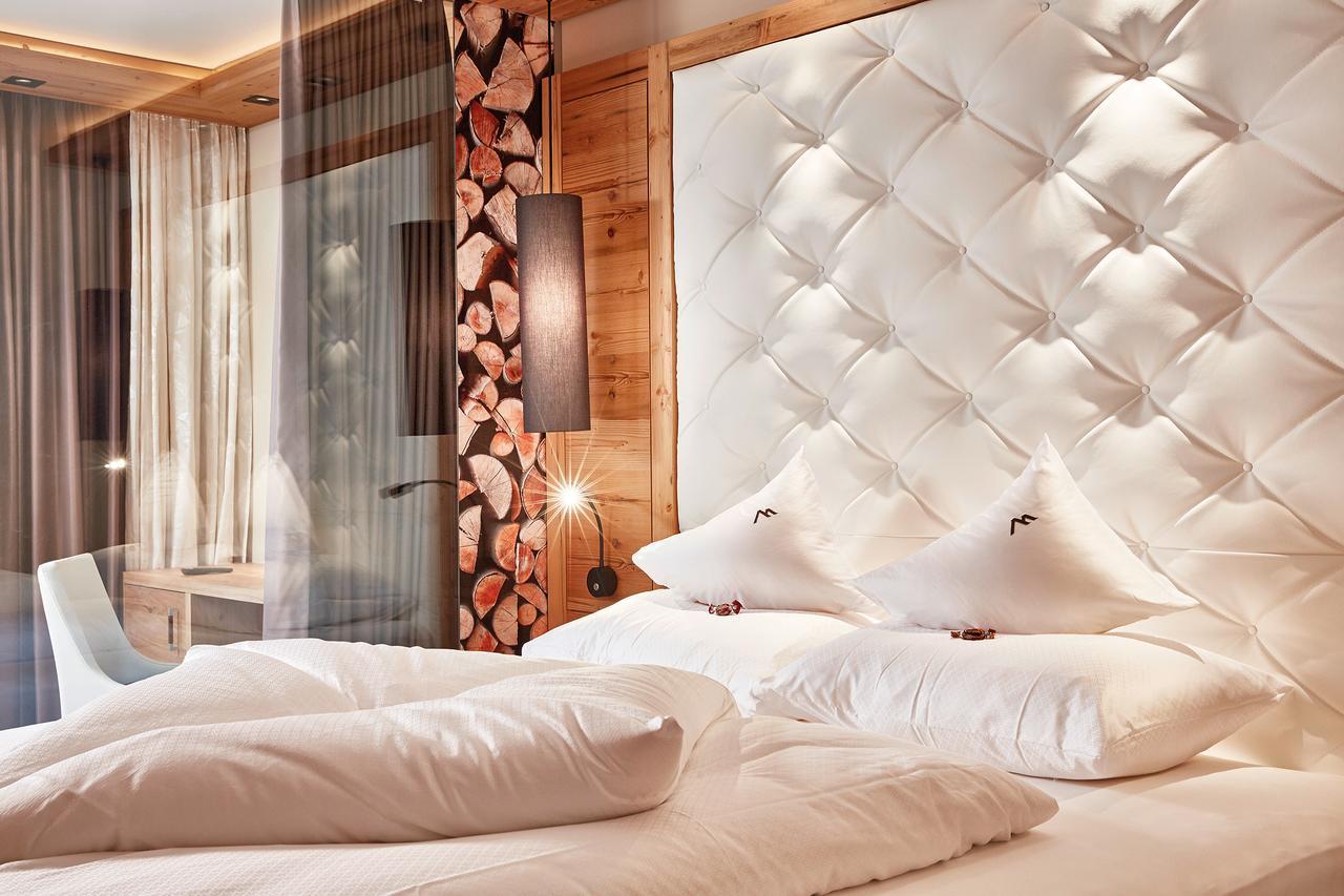 Hotel Garni Montes フィス エクステリア 写真