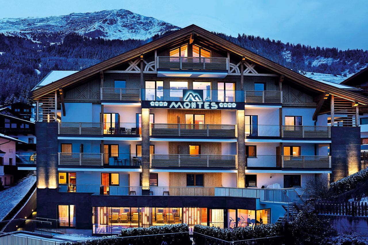 Hotel Garni Montes フィス エクステリア 写真