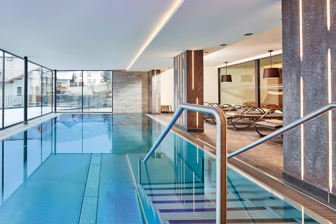 Hotel Garni Montes フィス エクステリア 写真